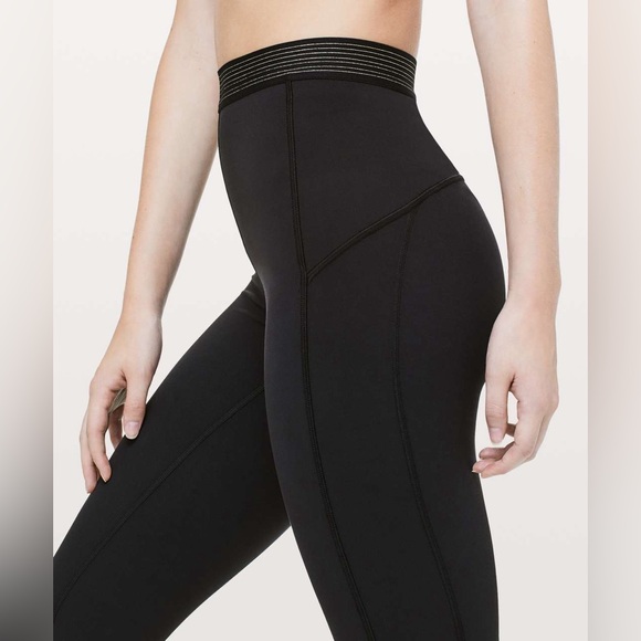 Lululemon✨Principal Dancer Golden Lining Tight *28"✨Black✨RARE LIKE NEW✨sz 6 - Picture 4 of 16